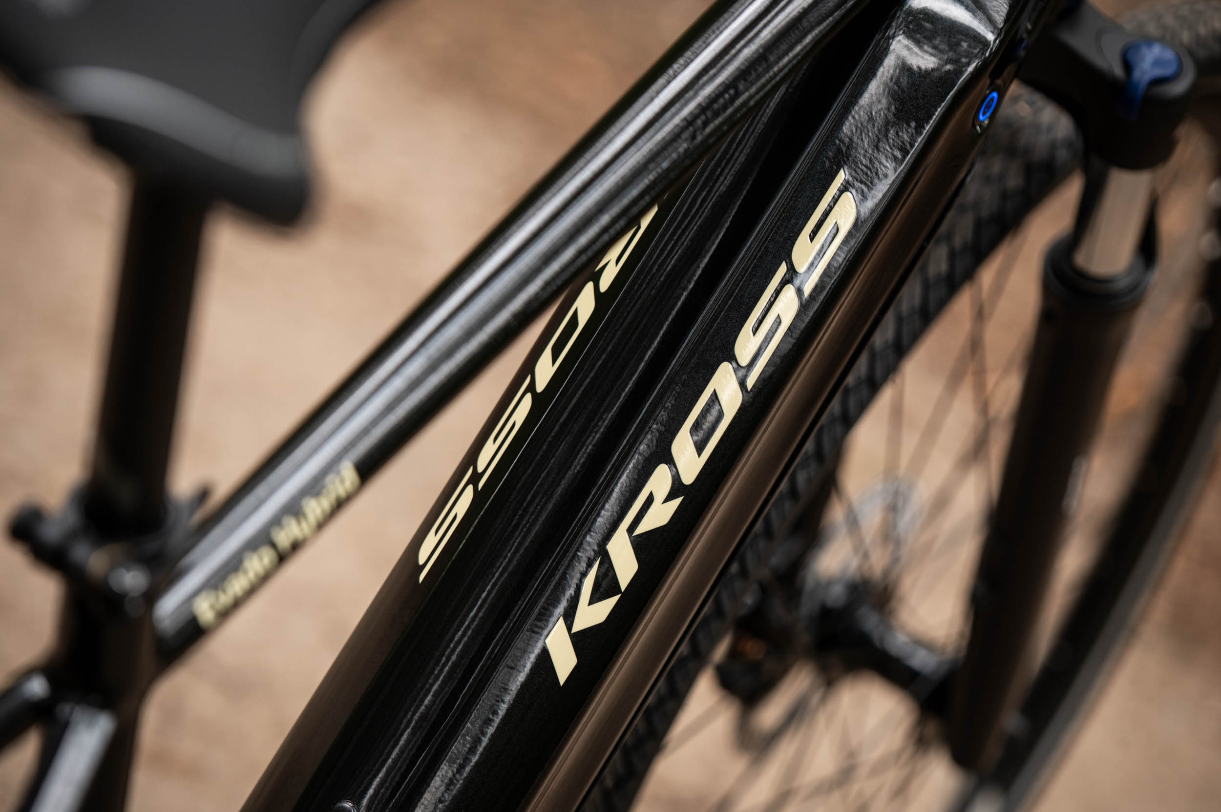 kross evado hybrid 3.0 férfi